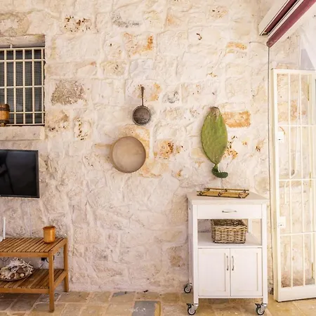 וילה Trullo Paradiso Experience אוסטוני